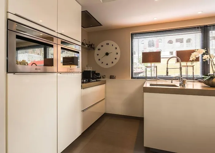 Сasa de vacaciones Executive Houseboat-apartment Sumatra Ámsterdam