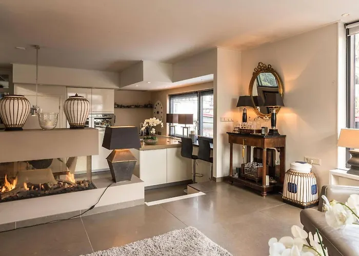 Executive Houseboat-apartment Sumatra Сasa de vacaciones