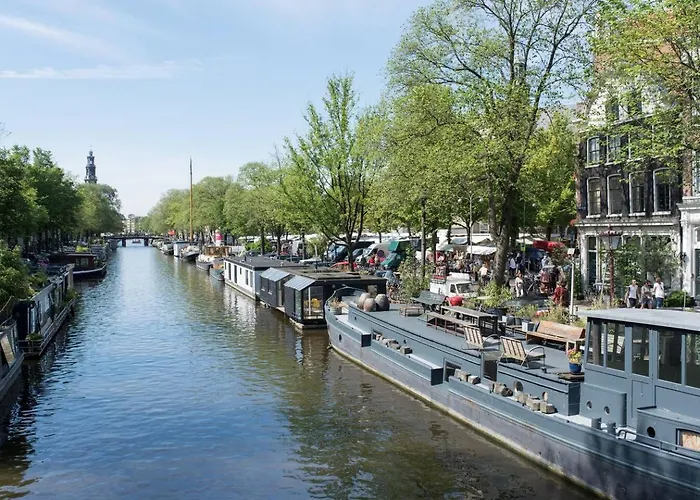 Executive Houseboat-apartment Sumatra *