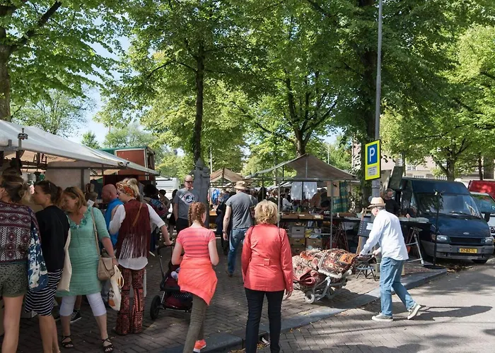 Executive Houseboat-apartment Sumatra *