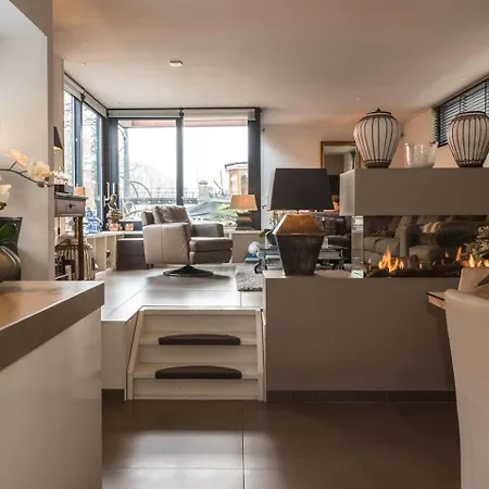 Executive Houseboat-apartment Sumatra Σπίτι διακοπών *