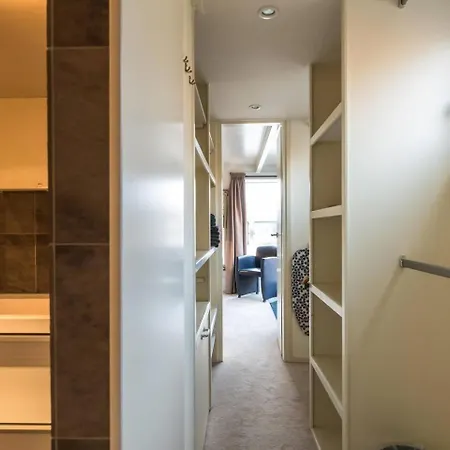 Executive Houseboat-apartment Sumatra Σπίτι διακοπών Άμστερνταμ