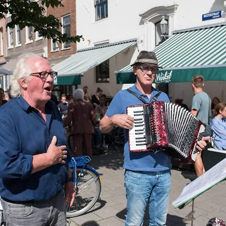 Σπίτι διακοπών Executive Houseboat-apartment Sumatra Άμστερνταμ