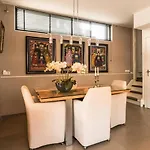 Σπίτι διακοπών Executive Houseboat-apartment Sumatra Άμστερνταμ
